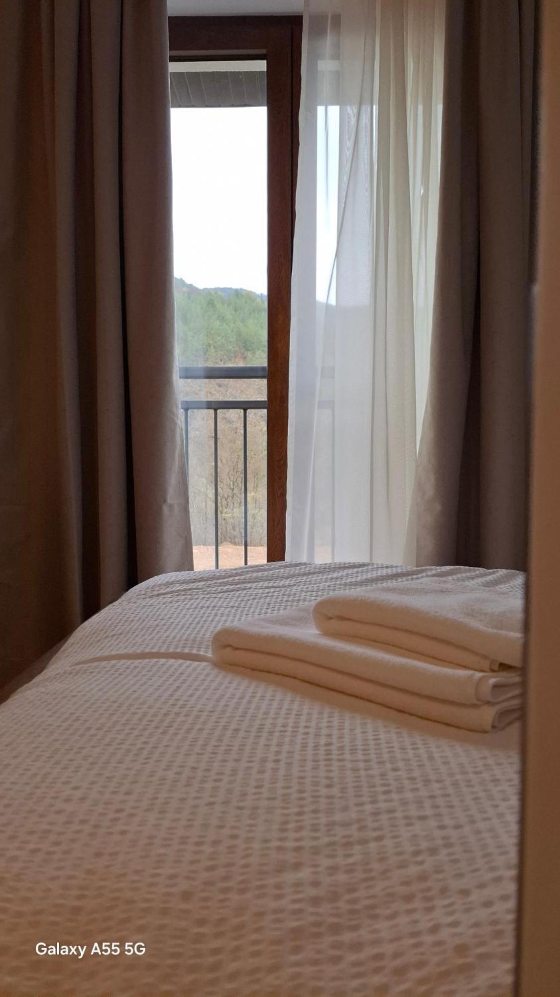 Konak Studenica 1186 Kraljevo Luaran gambar